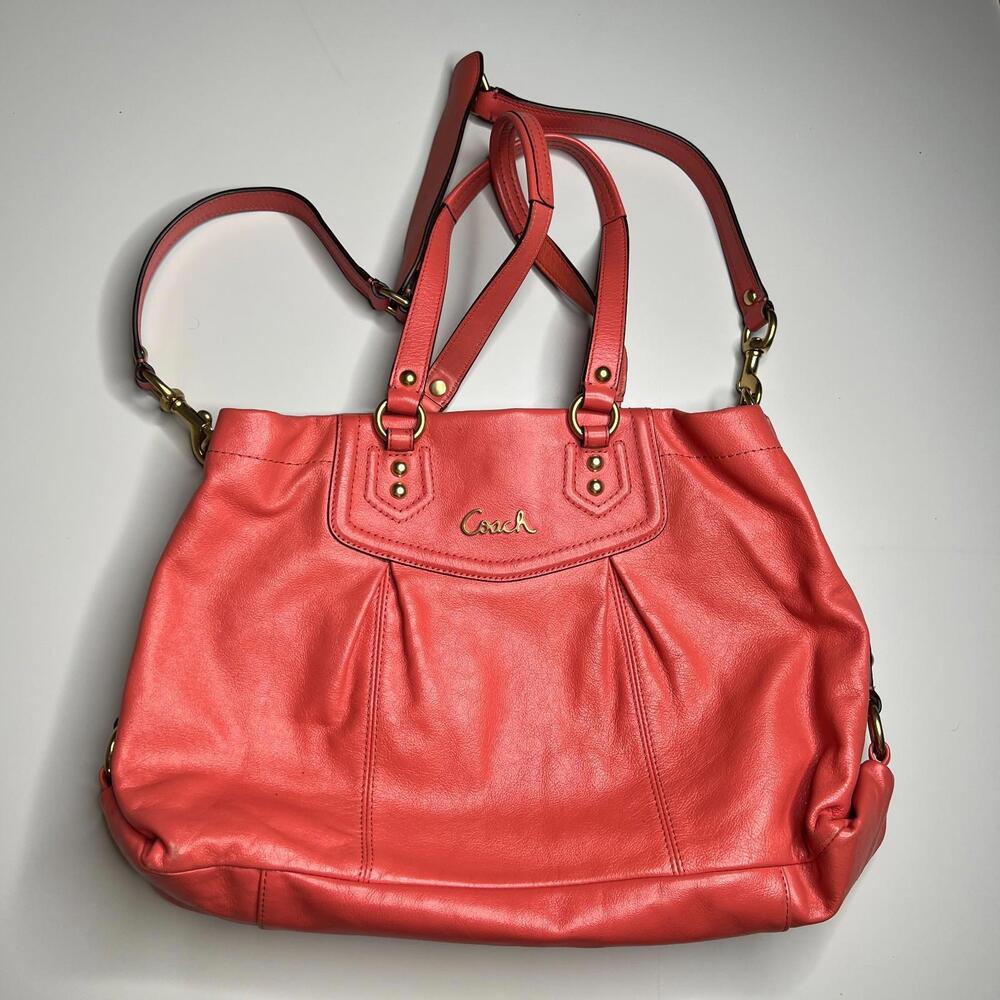 Coach Ashley Vermillion Leather Carryall Purse F19243 D1375 Tote Shoulder‎ Bag